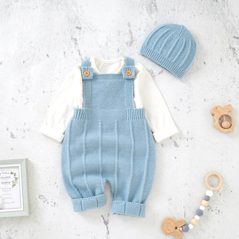 Knitted newborn rompers and hats set in blue with adjustable straps and matching beanie for infants
