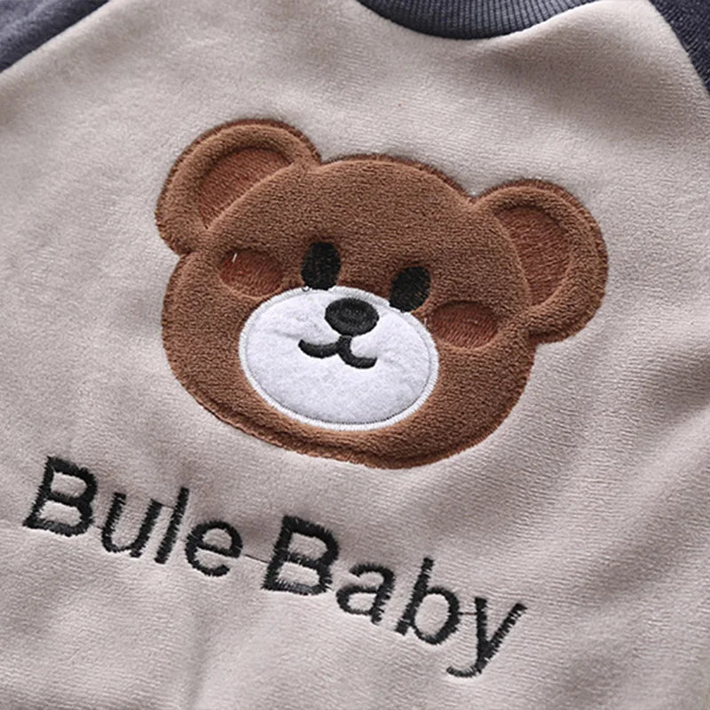 New Baby Boys Clothes Set Autumn Winter Thick Velvet Cartoon Bear Hooded Coat Sweater Pants 3Pc for 1-4 Years Kids Sprot Outfits