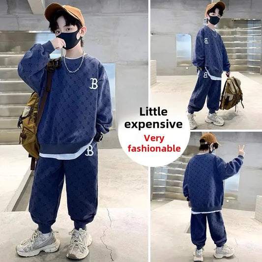 Fashionable Printed Sweatshirt Pants Set for Boys Sporty Two-Piece Suit