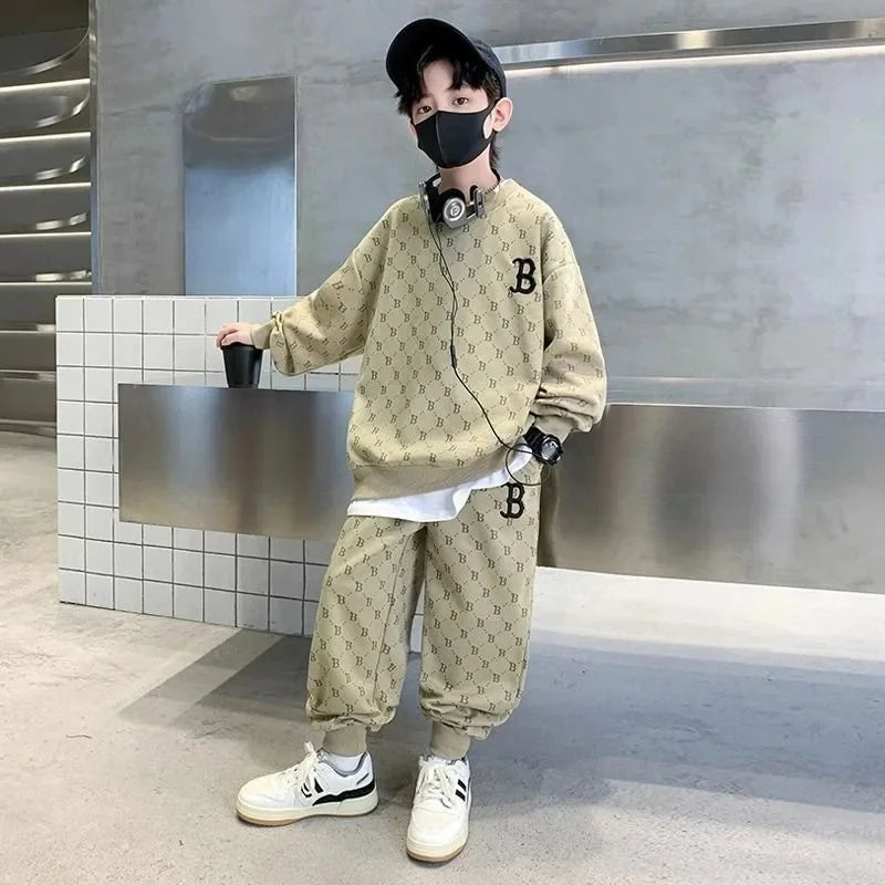 Fashionable Printed Sweatshirt Pants Set for Boys Sporty Two-Piece Suit
