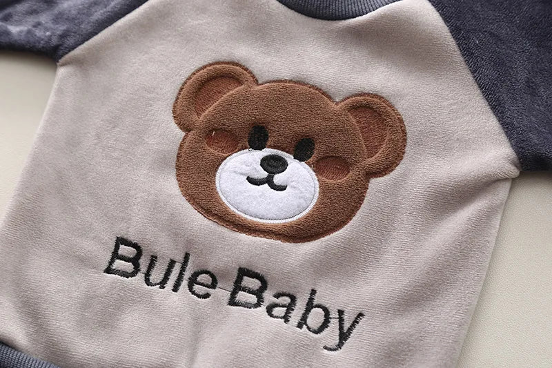 New Baby Boys Clothes Set Autumn Winter Thick Velvet Cartoon Bear Hooded Coat Sweater Pants 3Pc for 1-4 Years Kids Sprot Outfits